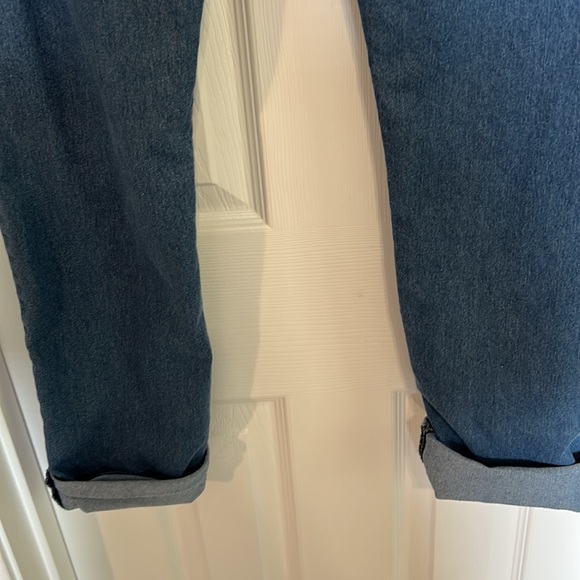 Folded & Hung Cuffed Jeans - Picture 7 of 12
